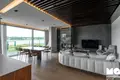 Дом 5 комнат 400 м² Юрмала, Латвия