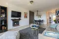 2 bedroom apartment 104 m² Estepona, Spain