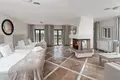 Haus 12 Schlafzimmer 1 058 m² Benahavis, Spanien