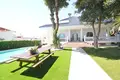 Haus 4 zimmer 520 m² Torrevieja, Spanien