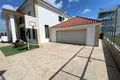 Villa de 6 chambres 500 m² en Larnaca, Chypre