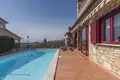 Villa de tres dormitorios 200 m² Grad Porec, Croacia