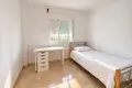 3 bedroom house 160 m² Dos Hermanas, Spain