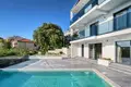 villa de 5 dormitorios 225 m² Opcina Rogoznica, Croacia