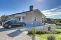 6 bedroom villa 180 m² Varvari, Croatia