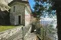 Villa de 5 habitaciones 702 m² Sangiano, Italia