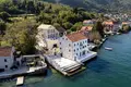 Hotel 731 m² in Stoliv, Montenegro
