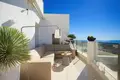 Mieszkanie 3 pokoi 143 m² Marbella, Hiszpania