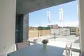Mieszkanie 3 pokoi 100 m² Torrevieja, Hiszpania