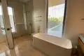 6-Schlafzimmer-Villa 489 m² Tibubeneng, Indonesien