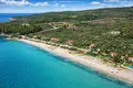 Land 9 400 m² Neos Marmaras, Greece