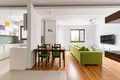 3 room apartment 81 m² in Warsaw, Poland