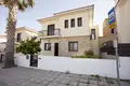 4 bedroom house 194 m² Maroni, Cyprus