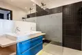 2 bedroom apartment 81 m² Warsaw, Poland