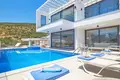 villa de 5 dormitorios 300 m² Kalkan, Turquía