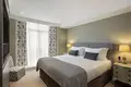 2 bedroom apartment 108 m² in London, United Kingdom