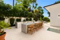 Haus 5 Schlafzimmer 1 023 m² San Pedro Alcantara, Spanien