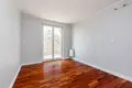 2 bedroom apartment 83 m² Warsaw, Poland