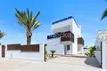 3-Schlafzimmer-Villa 168 m² la Marina, Spanien
