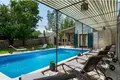 Вилла 4 спальни 260 м² Город Пула, Хорватия