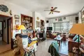 3 bedroom house 310 m² Dos Hermanas, Spain