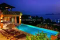 Villa de tres dormitorios 678 m² Wichit, Tailandia