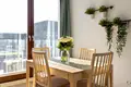 Apartamento 3 habitaciones 76 m² en Varsovia, Polonia