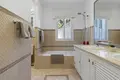 Mieszkanie 3 pokoi 171 m² Benahavis, Hiszpania