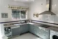Mieszkanie 3 pokoi 197 m² Malaga, Hiszpania