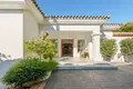 4 bedroom house 383 m² Marbella, Spain