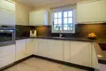 Вилла 6 спален 365 м² lAlfas del Pi, Испания