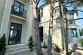 House 10 rooms 1 230 m² in Tbilisi, Georgia