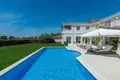 Casa 4 habitaciones 308 m² Grad Porec, Croacia