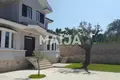 4 bedroom Villa 310 m² Petrele, Albania