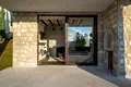 Villa mit 2 Schlafzimmern 185 m² Tivat, Montenegro
