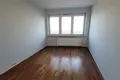 3 room apartment 89 m² in Warsaw, Poland