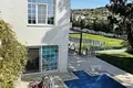 Haus 4 Schlafzimmer 250 m² in Parekklisia, Zypern