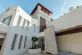 Haus 7 Schlafzimmer 1 400 m² Tivat, Montenegro
