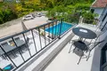 Casa 4 habitaciones 250 m² Tivat, Montenegro