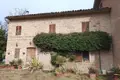 Stadthaus 15 zimmer 400 m² Terni, Italien