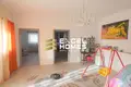 Дом 3 спальни  Корми, Мальта