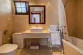 Wohnung 2 Schlafzimmer 134 m² Marbella, Spanien