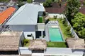 Wohnung 4 Schlafzimmer 400 m² Kerobokan, Indonesien