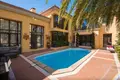 3 bedroom house 325 m² Marbella, Spain