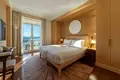 2 bedroom apartment 140 m² Tivat, Montenegro