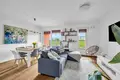 2 bedroom apartment 68 m² Warsaw, Poland