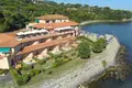Propiedad comercial 2 000 m² en Grosseto, Italia
