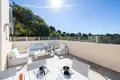 2-Schlafzimmer-Penthouse  Marbella, Spanien