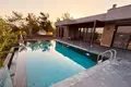 4 bedroom Villa 350 m² Urla, Turkey