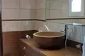 3 bedroom villa 290 m² Kalyvia Thorikou, Greece